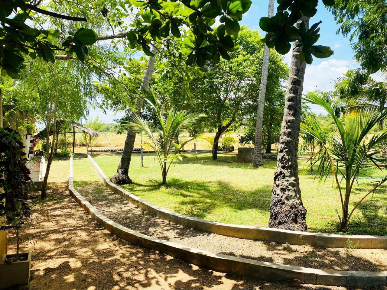 Athyantha Resort Anuradhapura Exterior foto